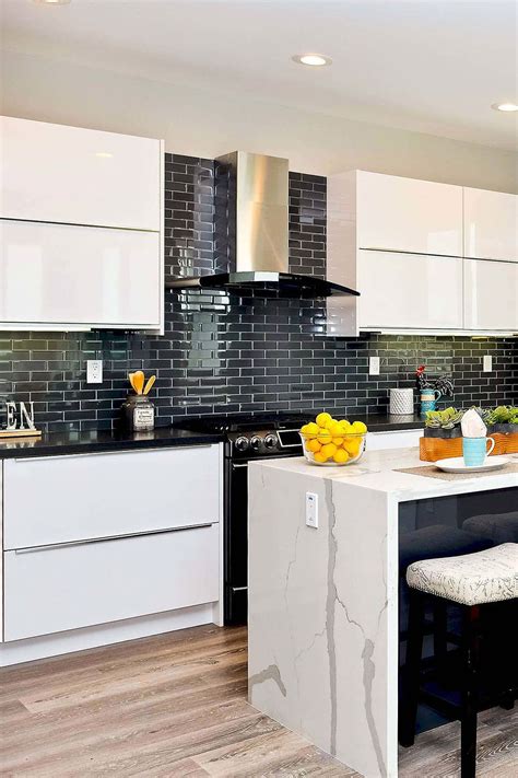 31+ Black Subway Backsplash ( Ideas ) - The Power of Black Color ...