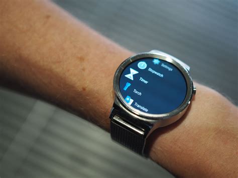 Two years on, the original Huawei Watch is still one of the best ...