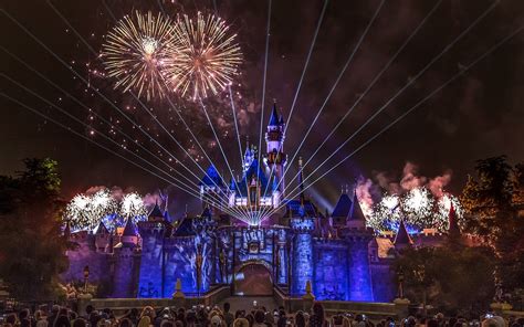 Seven Places to Watch Fireworks at Disneyland