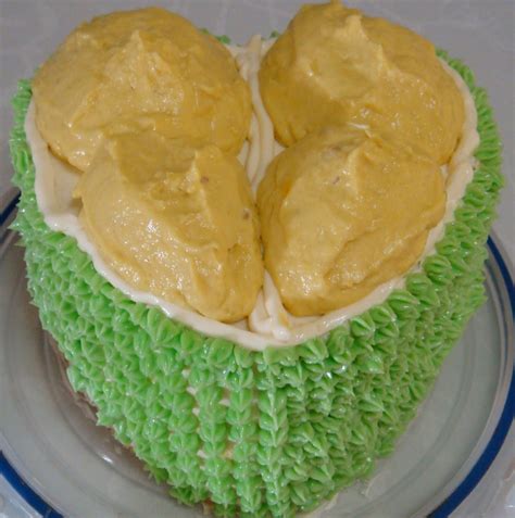 Cookiss @ Sheryl's Kitchen: Durian Durian Cake