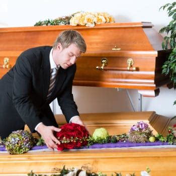 Mortuary Science Degree- Best Schools, Major & Programs