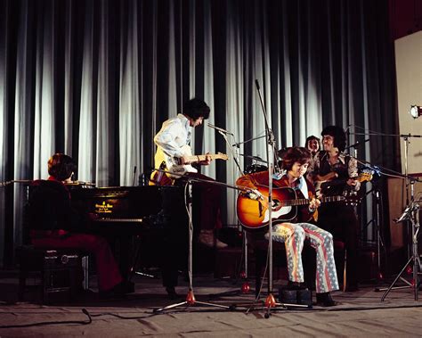 "THE OSMONDS" FAMILY MUSICAL GROUP - 8X10 PUBLICITY PHOTO (ZY-420)