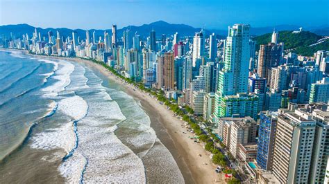 Balneário Camboriú: conheça as praias desse paraíso catarinense