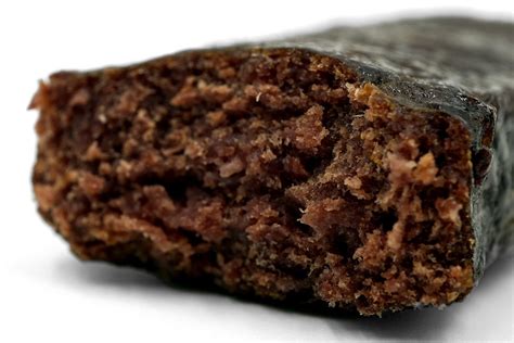 Icon Wag Bar Review: Easy-to-eat beefy snack with unmatched macros ...