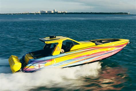 High Performance Speed Boats: The Ultimate Go-Fast Guide - YachtWorld