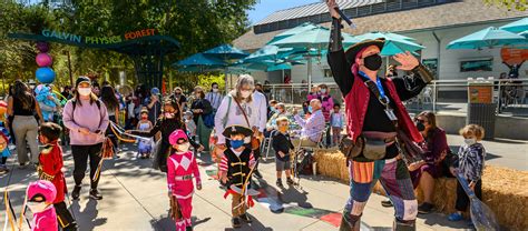 Halloween Costume Parade - Kidspace Children's Museum