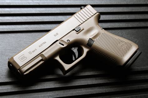 Glock 19 Gen 5 FDE [OC] [4773x3152] Jeep Seats, Striker Fired, By Any ...