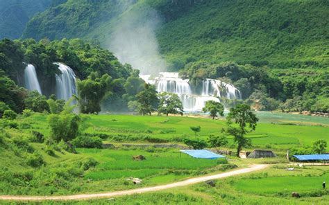 Ban Gioc Waterfall Cao Bang, Waterfalls, Vietnam, Golf Courses, Field ...