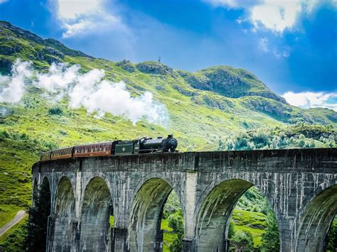 How to Do a Scottish Highlands Tour by Train