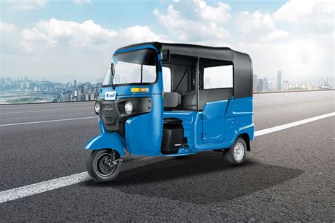 Bajaj Maxima Z 2024 Standard Price, Review and Specs for November 2024