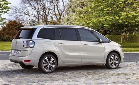 Farewell To The Citroën Grand C4 SpaceTourer In 2022, The Minivan Will ...