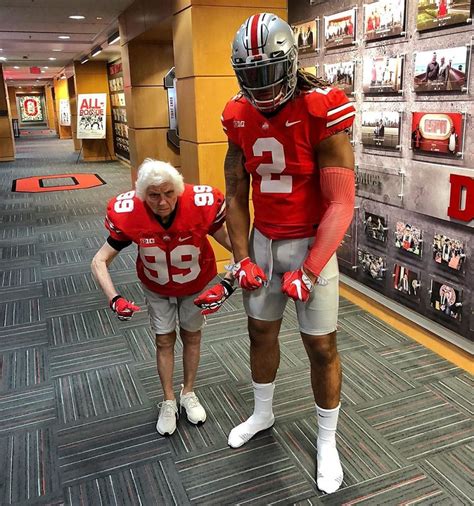 93-Year-Old Grandma & Her Grandson Dress-Up In Ridiculous Outfits, And ...