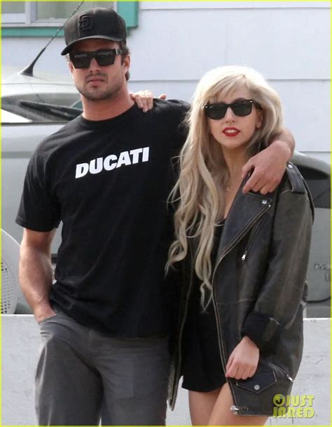 Lady Gaga and her boyfriend Taylor Kinney - Philippine News