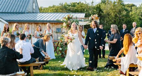 A Flower Farm Was the Perfect Venue for This Floral Designer's Wedding