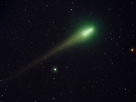 The 2023 ‘green comet’ is now visible from Earth for the first time in ...