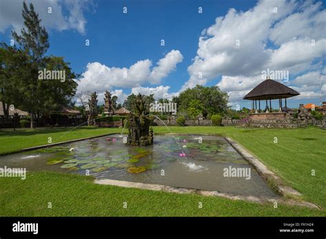 Traditional temple or "Pura" in Bali island, Indonesia Stock Photo - Alamy