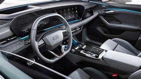 2024 Audi Q6 - Stunning Interior @YouCarTV