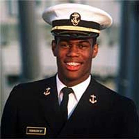 David Robinson enrolled at the US Naval Academy in 1983, majored in ...