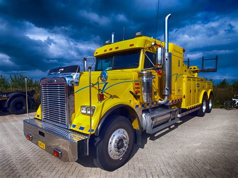 1440x900 wallpaper | yellow heavy truck | Peakpx