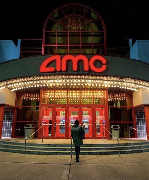 17 Movie Theaters In NJ That You Can Rent For A Private Screening With ...