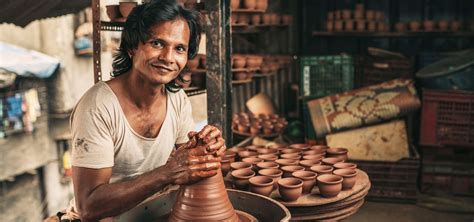 Pottery Making in Dharavi, Mumbai | Reality Tours and Travels