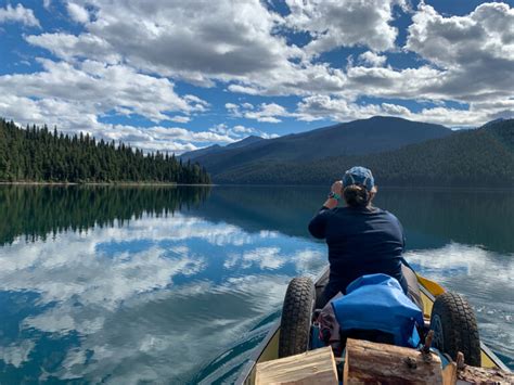 Bowron Lakes Canoe Circuit: Paddling in British Columbia - Happiest ...