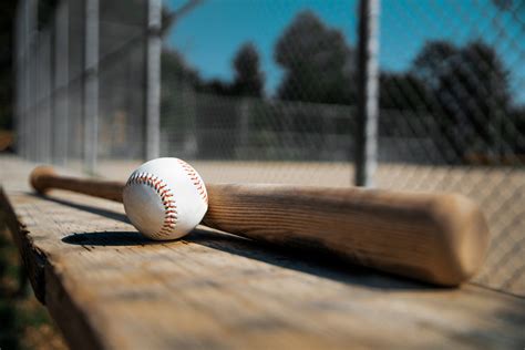 Banco de imagens grátis de Bastão e bola de beisebol