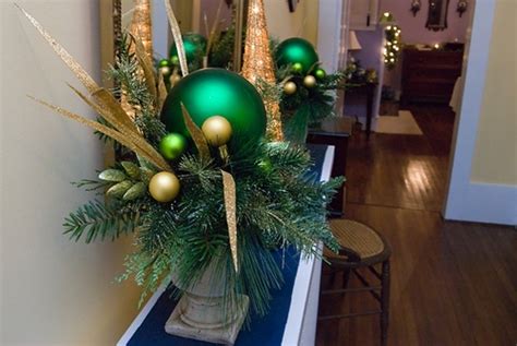 30 Cool Green Christmas Decorations | DigsDigs