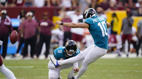 On a tough day for NFL kickers, Jaguars' Riley Patterson battled back