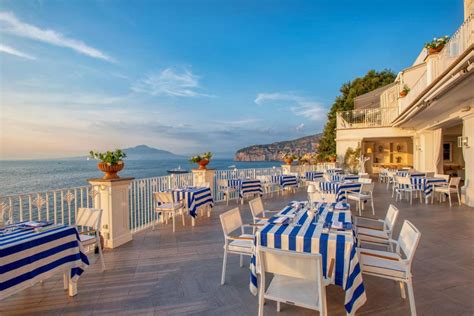 Top 5 Largest Hotels in Sorrento | Luxury Accommodations