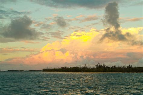 Florida Keys Dining: A Lavish Dinner Out at Sunset Key - Camels & Chocolate