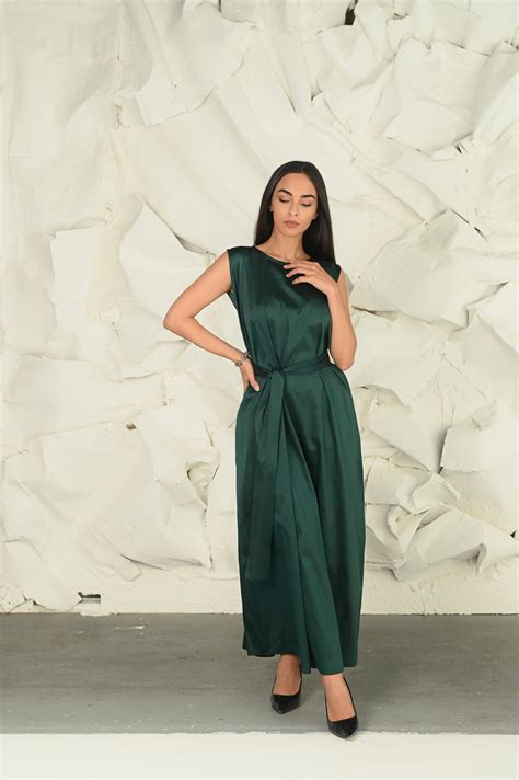 ROYAL GREEN DRESS #265 – RAV ABAYA