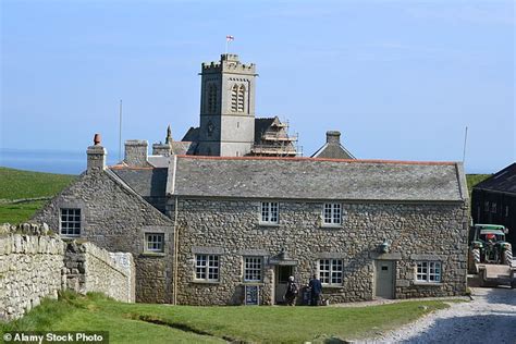 Remote island of Lundy gets high-speed internet for the first time ...