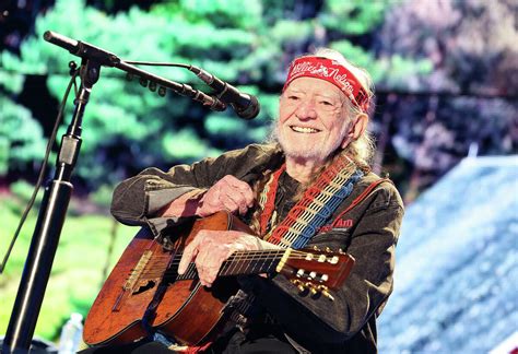 Willie Nelson’s 'A Beautiful Time' is the best album of 2022