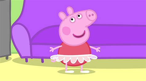 Watch Peppa Pig Season 1 Episode 10: Peppa Pig - Ballet Lesson/Grandpa ...