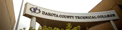 Dakota County Technical College Open House - Thrifty Minnesota