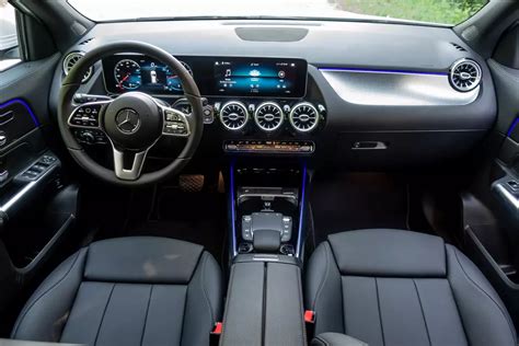 2021 Mercedes-Benz GLA 250 - Specs, Prices, MPG, Reviews & Photos ...