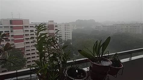 Rainy Day in Singapore..awesome weather - YouTube