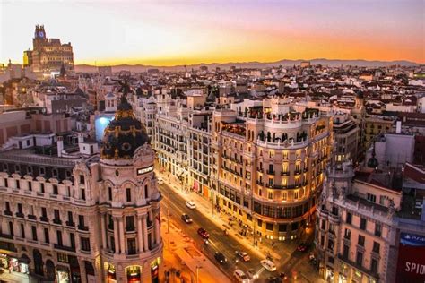 A Complete Travel Guide For Madrid, Spain - A World to Travel