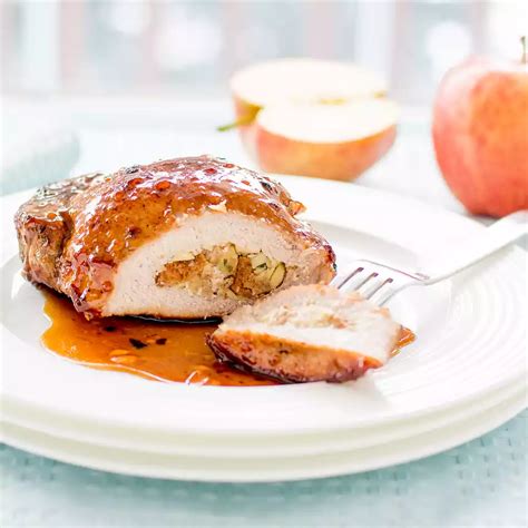 Glazed Apple-Stuffed Pork Chops Recipe