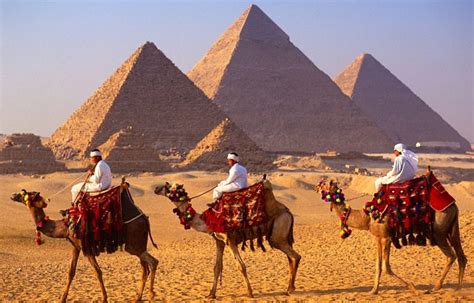 Giza Pyramids Tour with Camel Ride - Deluxe Travel Egypt