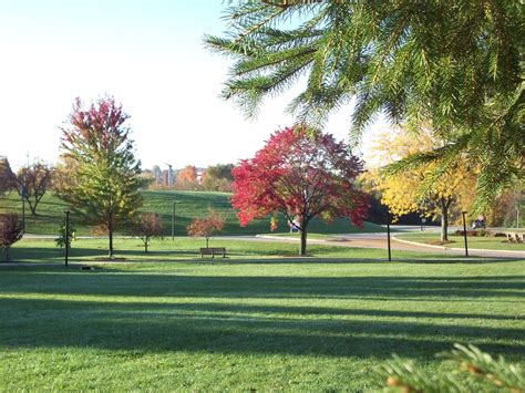 Campus | Fall on Rockford College campus | Rockford College | Flickr