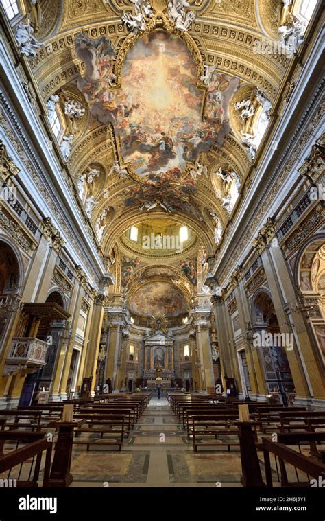 Italy, Rome, Chiesa del Gesù (church of Jesus) interior Stock Photo - Alamy