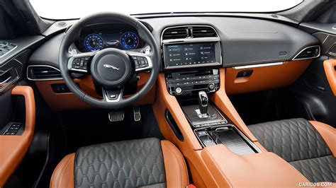 Jaguar F-PACE SVR | 2019MY (Color: Ultra Blue) | Interior, Cockpit