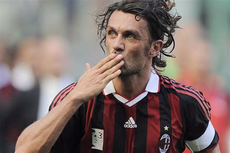 Paolo Maldini sebagai Legenda yang Menjadi Tabu | Pandit Football Indonesia