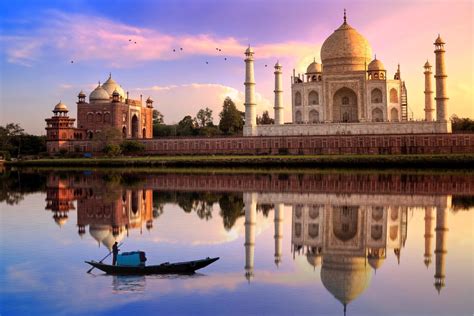 22 Best Places to Visit in Agra, India - TourScanner