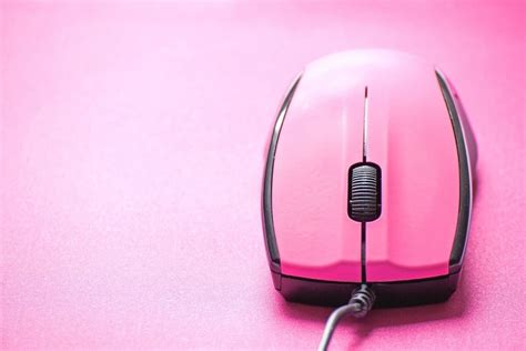 The Best Pink Gaming Mouse | A Guide To The Top 7 of 2022 - Pixelsmith ...