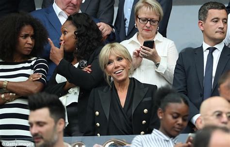 Mrs Macron joins Emmanuel for French cup final in Paris | Daily Mail Online