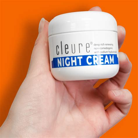 Anti-Aging Night Cream for Sensitive Skin with Sodium Hyaluronate | Cleure