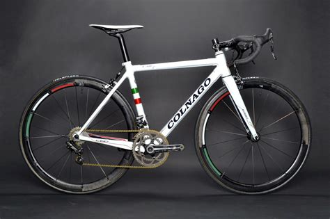 www.twohubs.com: Colnago C60 Italia Campagnolo Record EPS Complete Bike ...